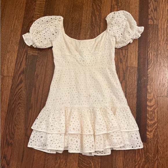 ASTR the label white eyelet ruffle mini dress - Picture 4 of 5